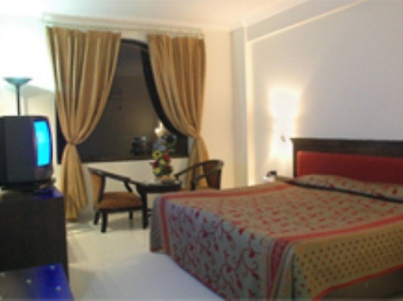 Hotel Pushp Villa Agra Taj East Gate Bagian luar foto